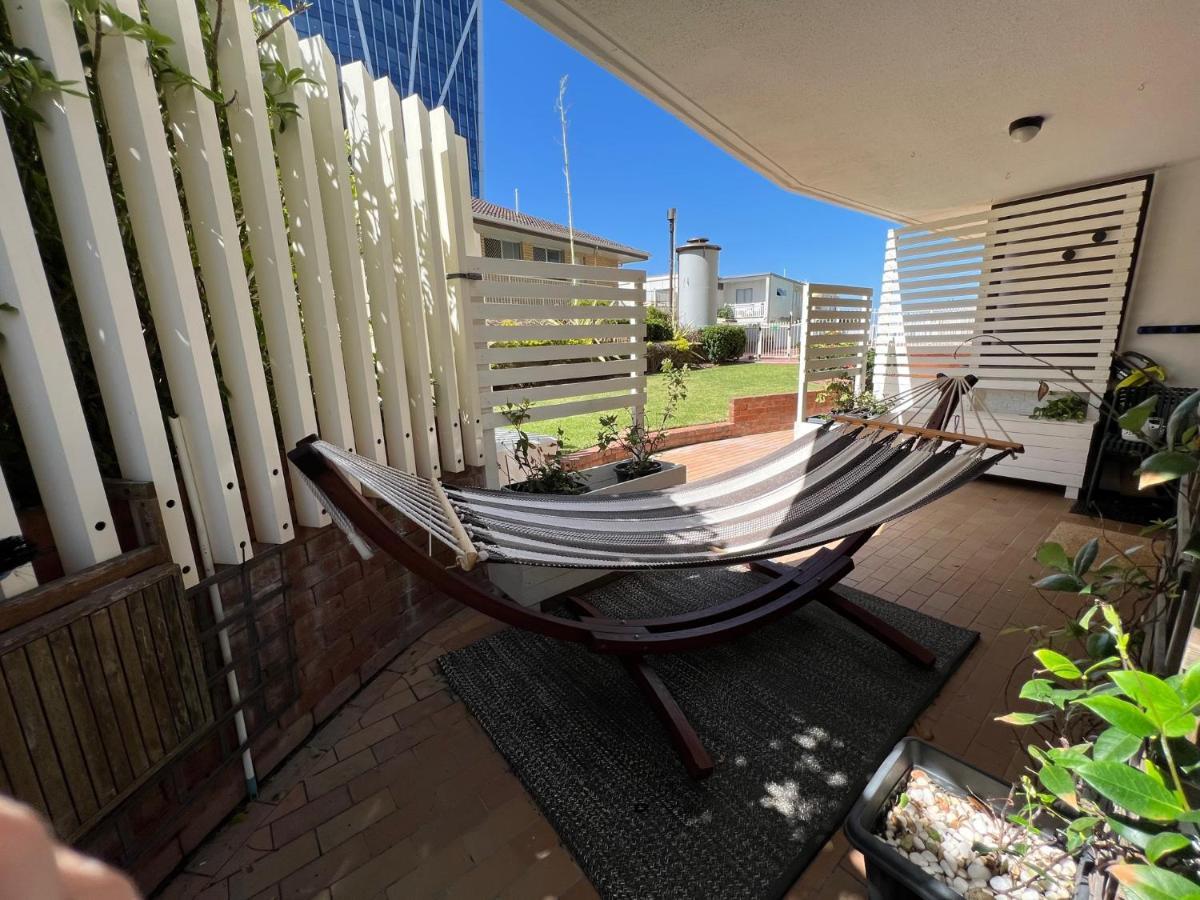 Breakers North Absolute Beachfront Apartments - Official Gold Coast Exterior foto