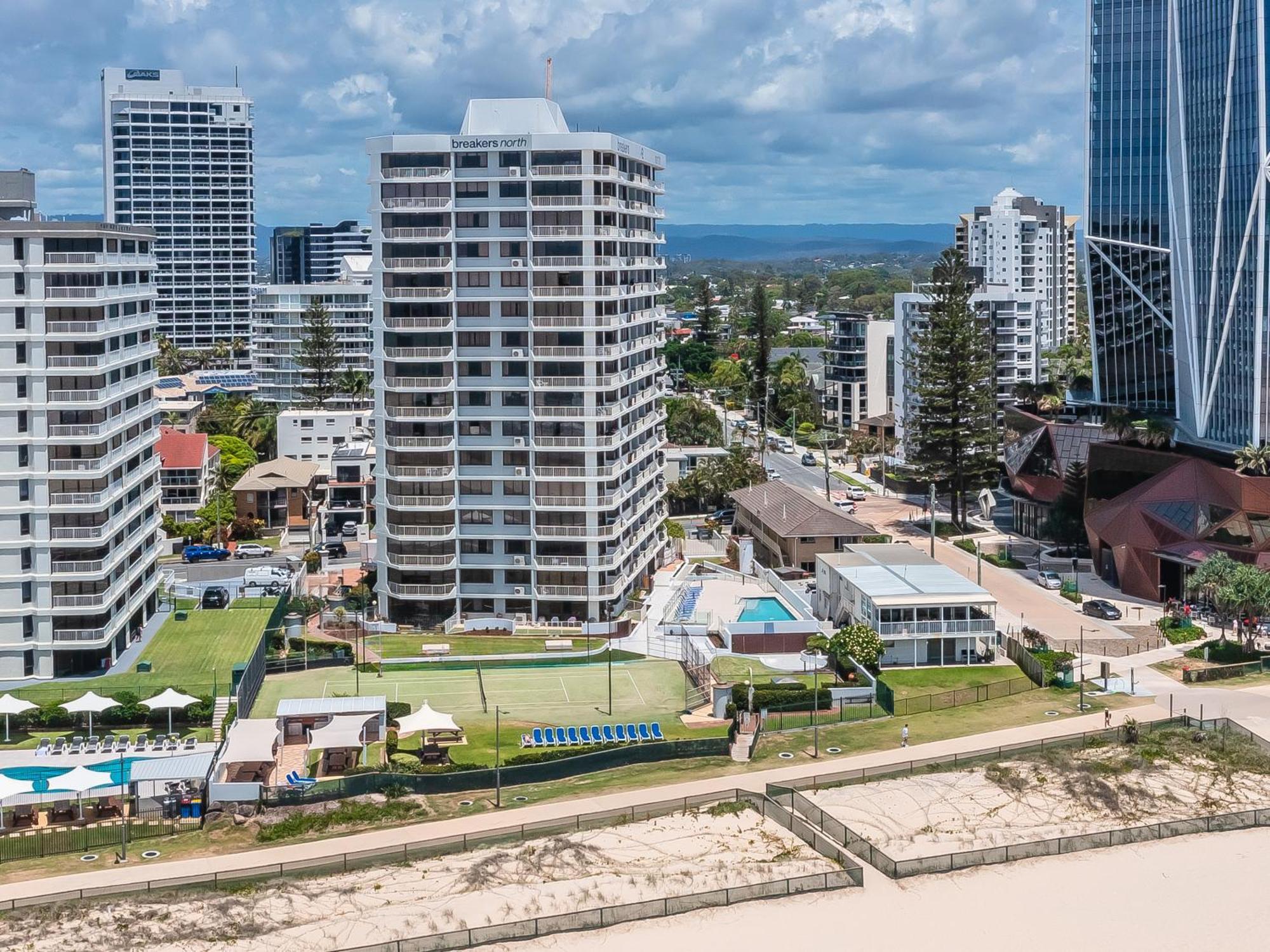 Breakers North Absolute Beachfront Apartments - Official Gold Coast Exterior foto