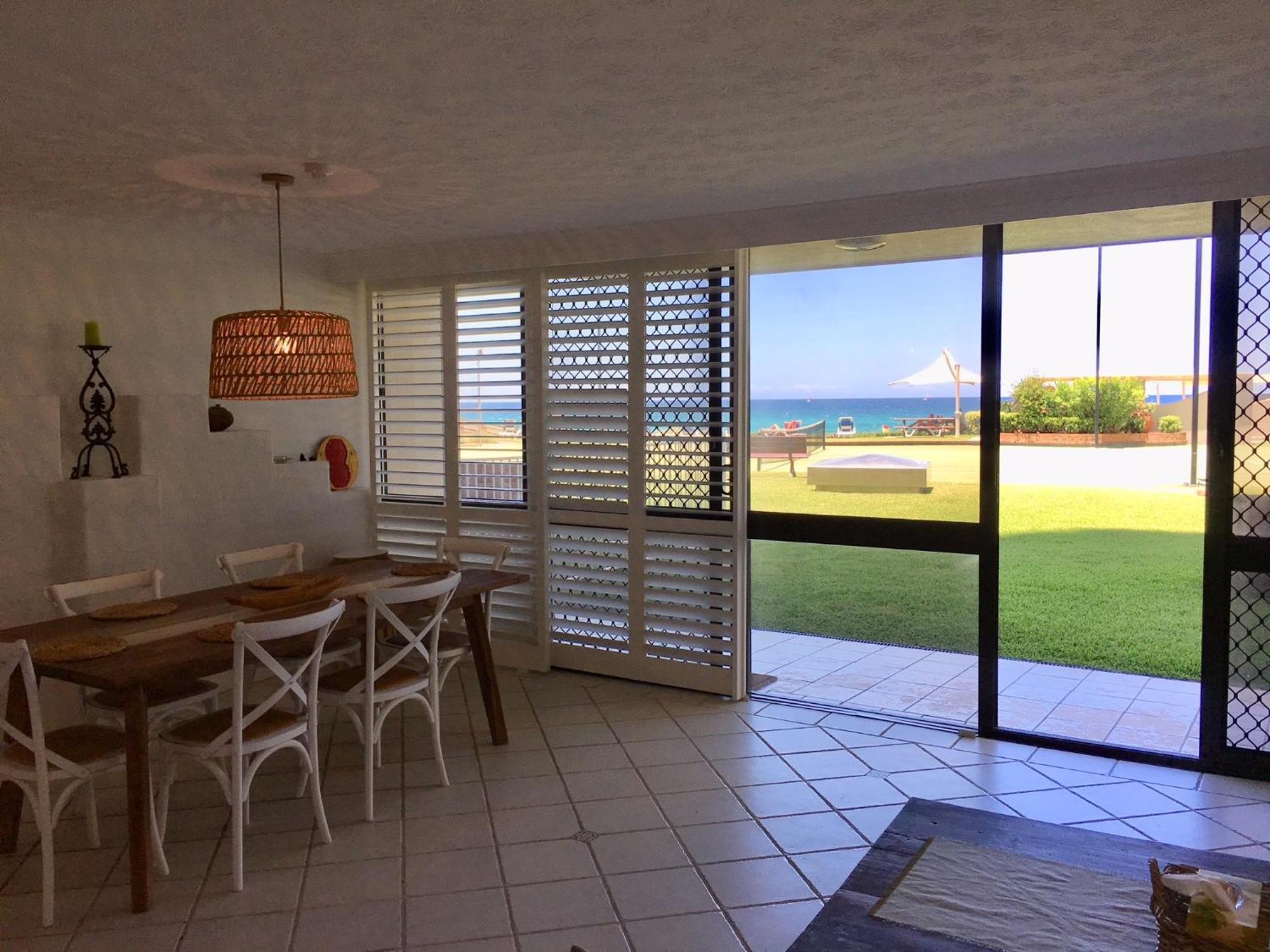 Breakers North Absolute Beachfront Apartments - Official Gold Coast Exterior foto